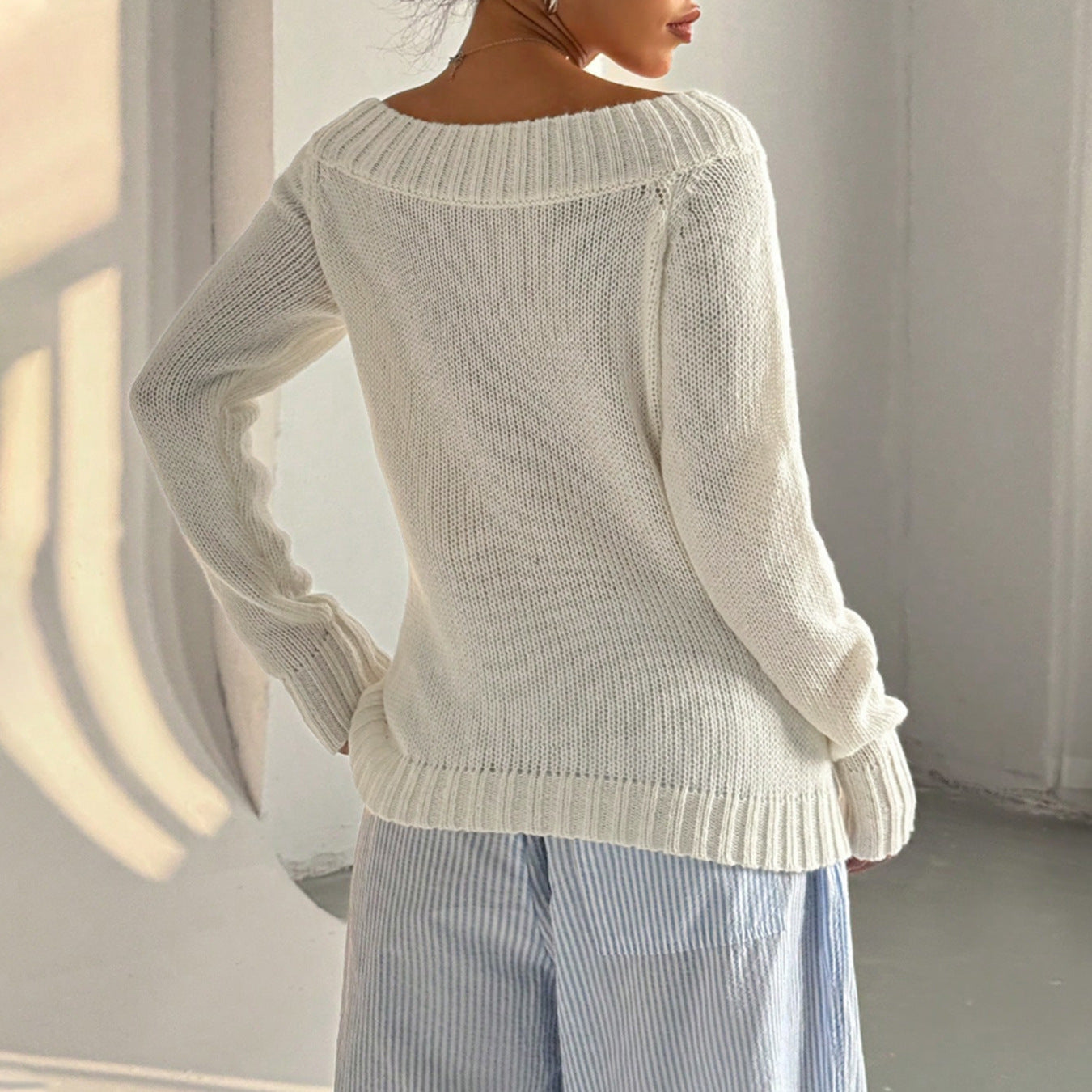 Pull épaule dénudée pour femmes avec motif tricoté texturé Chic und Stil