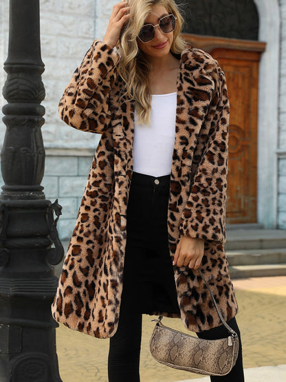 Dames élégant manteau en fourrure de léopard Chic und Stil