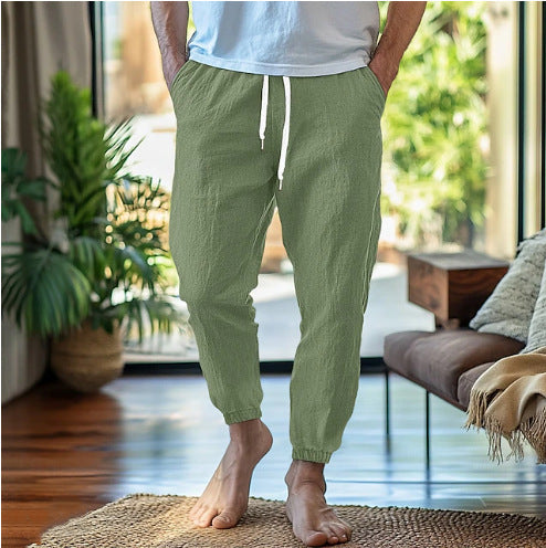 Casual pants for men with individually adjustable waist and ventilation inserts on the sides Chic und Stil