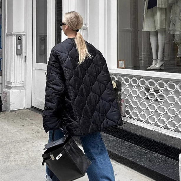 Ladies Quilted Jacket with Button Closure and Practical Pockets Chic and Style