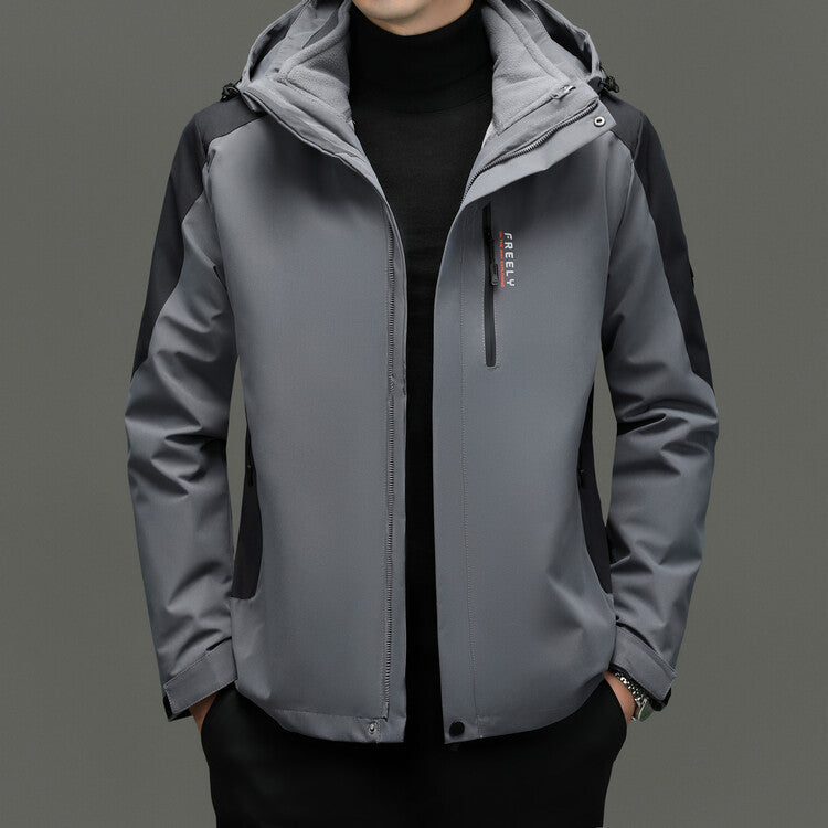 Functional jacket for men with innovative water-repellent properties Chic and Style