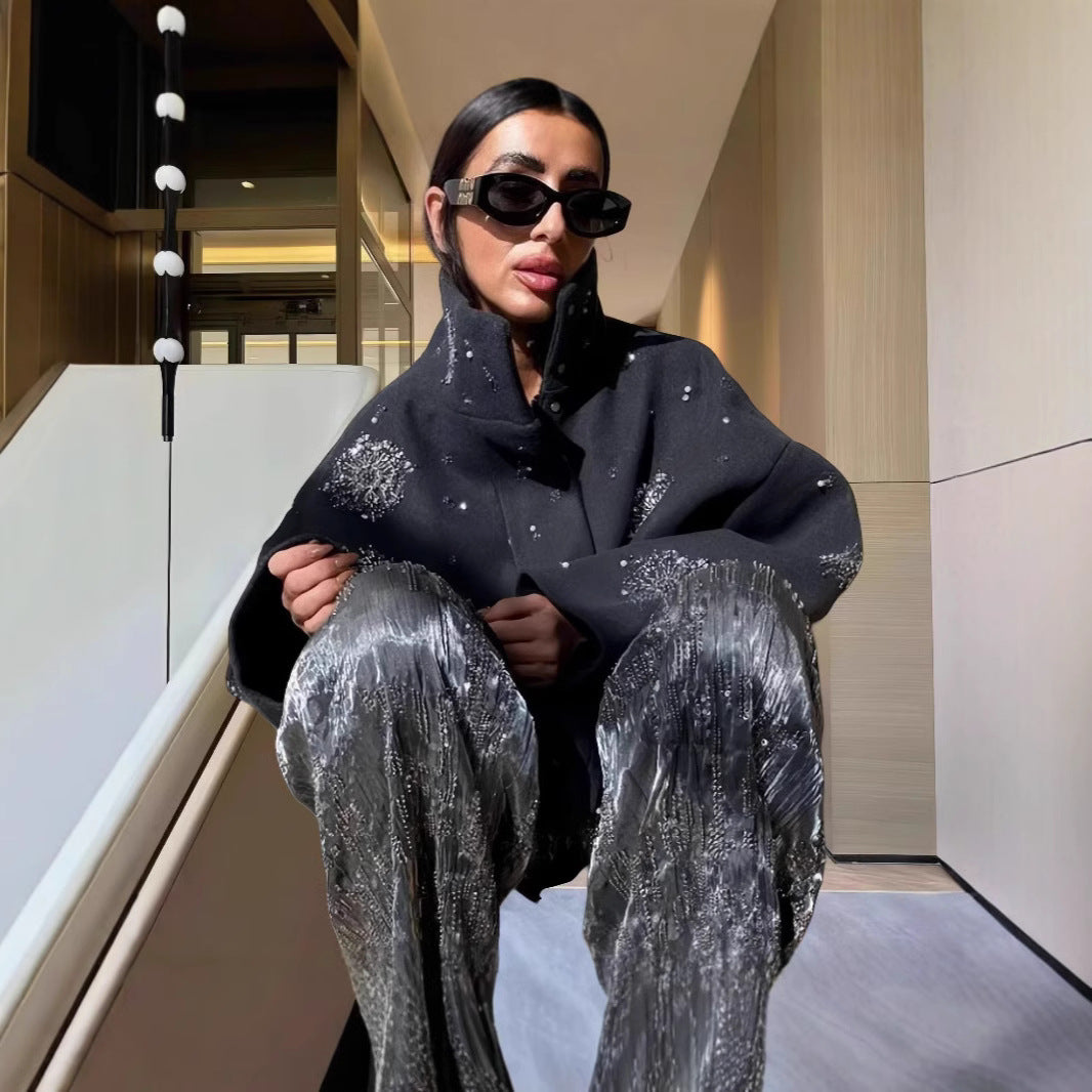 Dame Veste oversize tendance avec des appliqués scintillants Chic und Stil