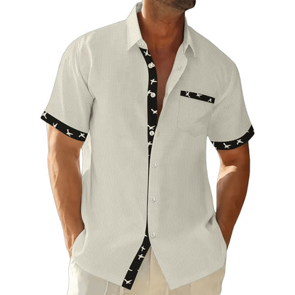 Chemise décontractée à manches courtes pour hommes avec un col unique et un design rayé Chic und Stil