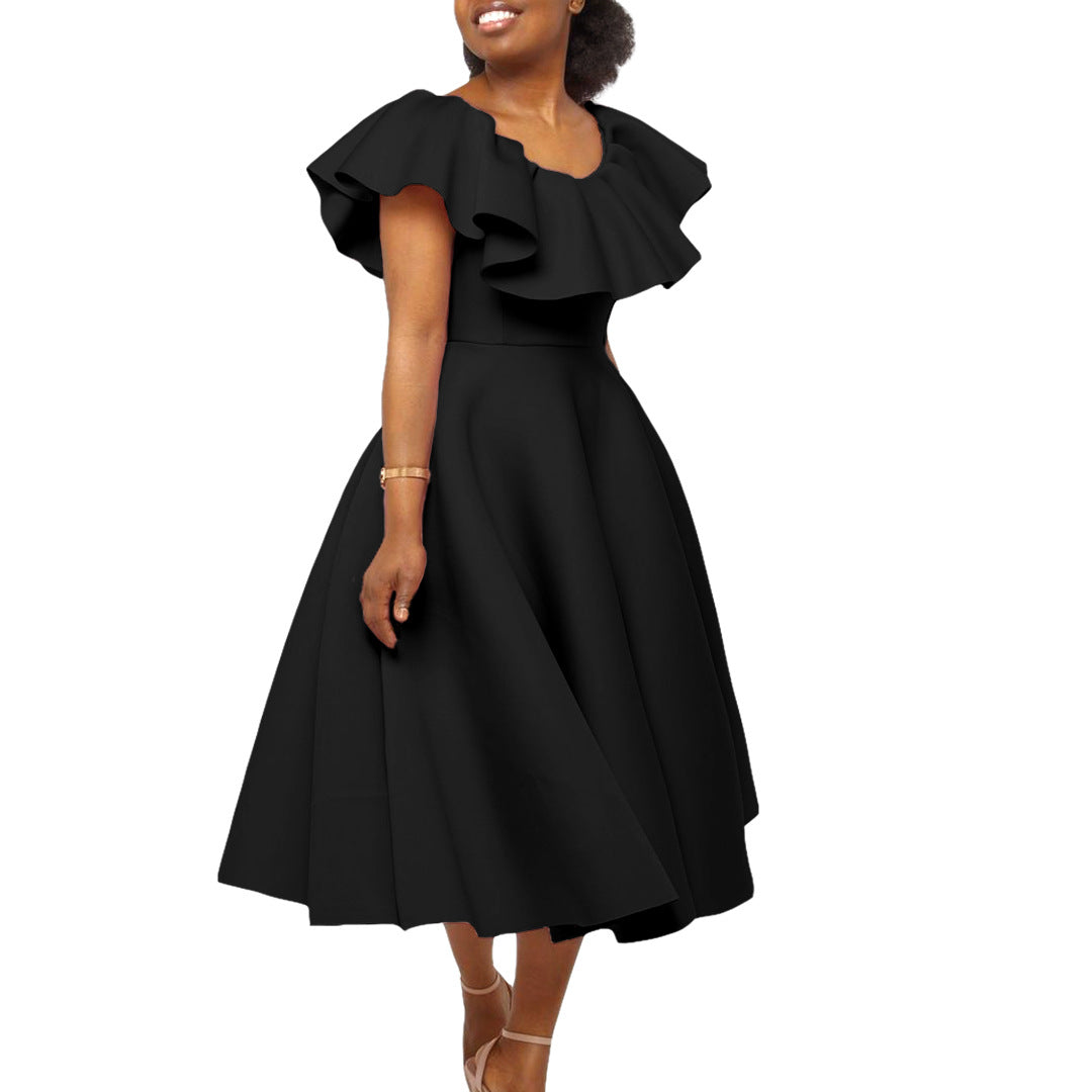 Robe maxi pour femmes avec col volumineux et jupe fluide Chic und Stil