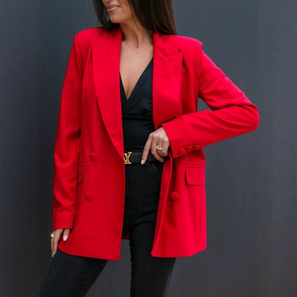 Blazer féminin à la mode avec double rangée de boutons et coupe raffinée Chic und Stil