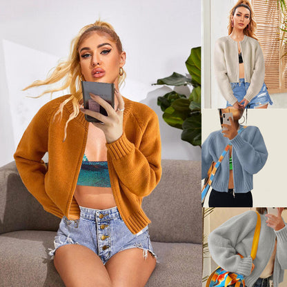 Ladies comfortable knitted pullover in an oversized casual Chic and Style