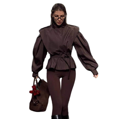 Blouse pour femmes avec col haut et ceinture élastique Chic und Stil