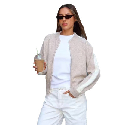 Pull-over sportif pour femmes avec motif rayé tendance Chic und Stil