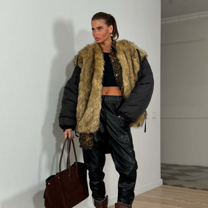 Dame sweat-shirt en polaire avec col en fausse fourrure et coupe oversized Chic und Stil