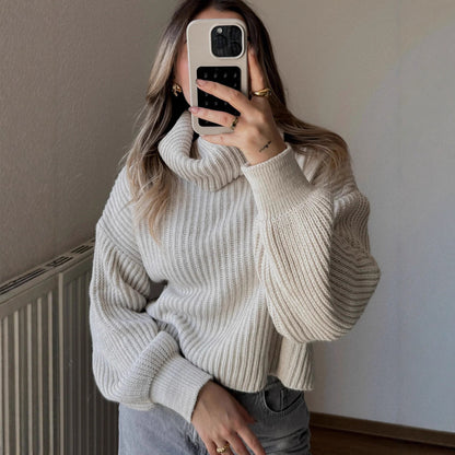 Pull en laine pour femmes avec col haut et manches volumineuses Chic und Stil