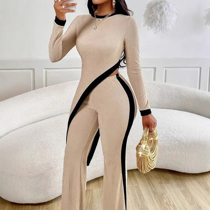 Dames combinaison moderne avec fente latérale et accents contrastés Chic und Stil