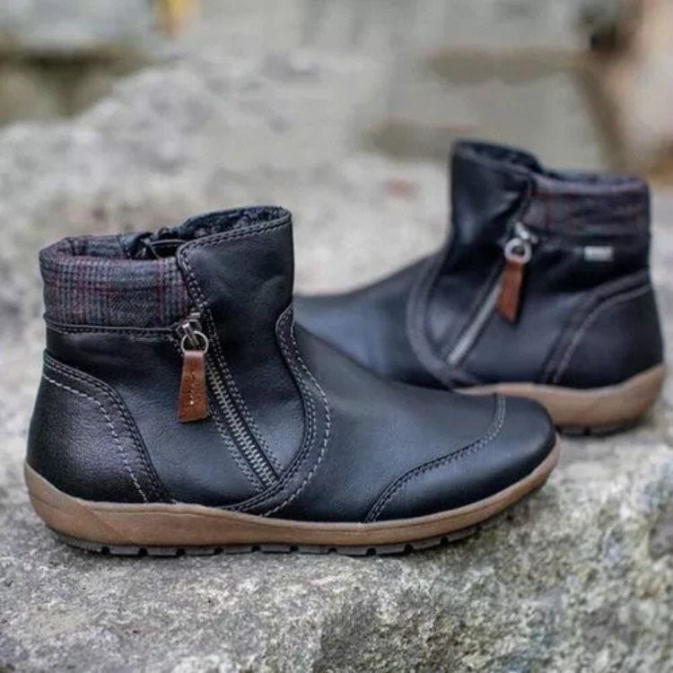 Bottes pour femmes rembourrées avec fermeture éclair latérale et couture à la mode Chic und Stil