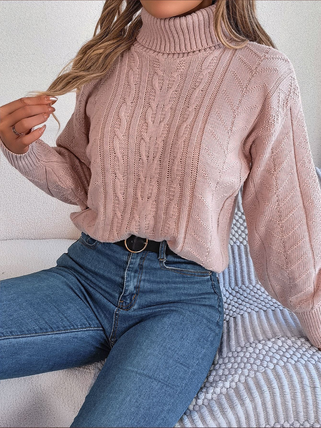Dames Pull en tricot confortable avec col montant et motif torsadé Chic und Stil