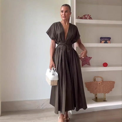 Robe midi pour femmes avec ceinture à nouer ajustable et élégant décolleté en V Chic und Stil