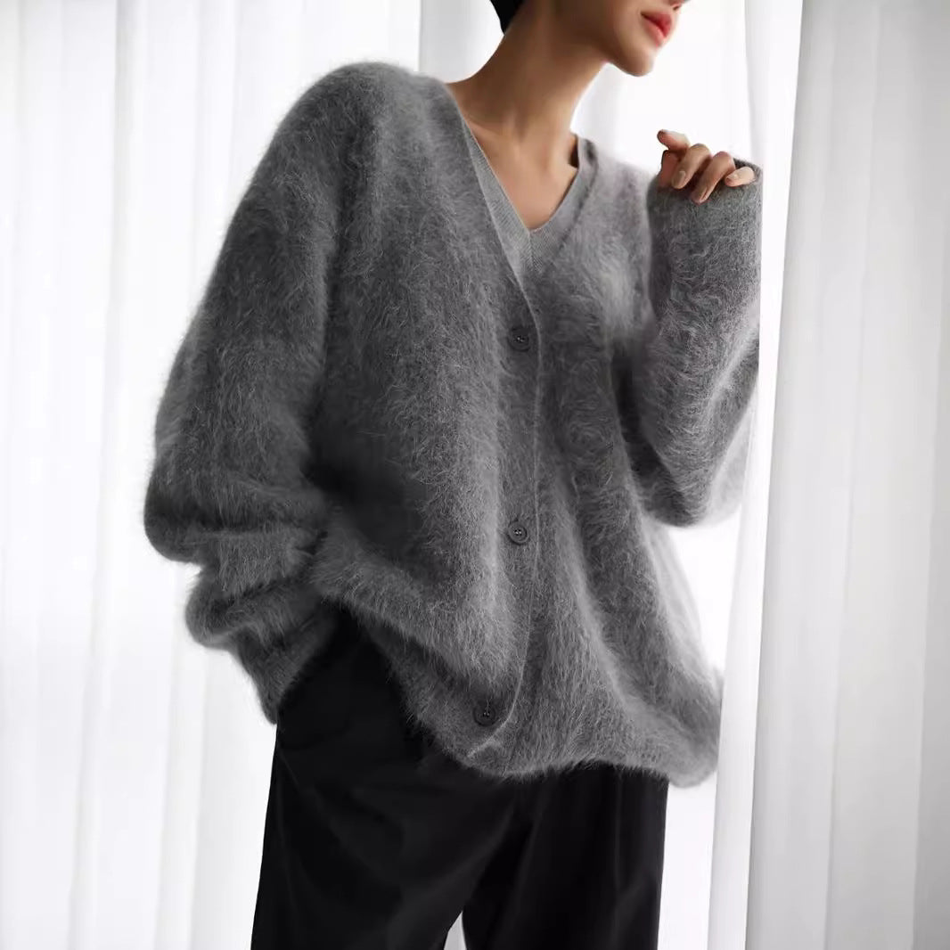 Dames doux cardigan en tricot avec une proportion de mohair luxueux et coupe décontractée Chic und Stil