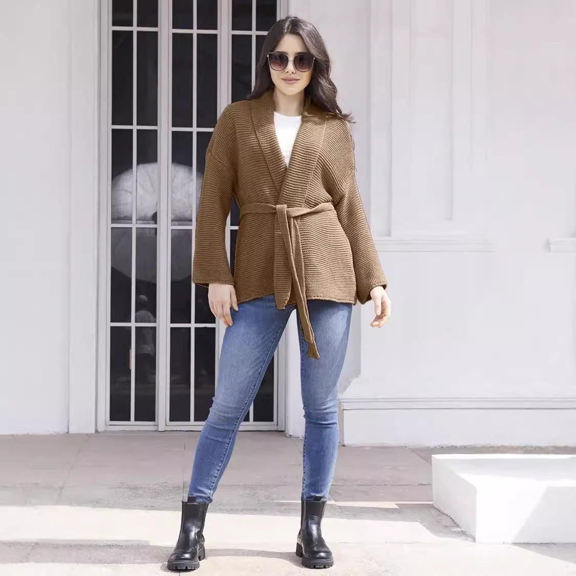 Dames gros tricot cardigan avec ceinture à la taille et devant ouvert Chic und Stil