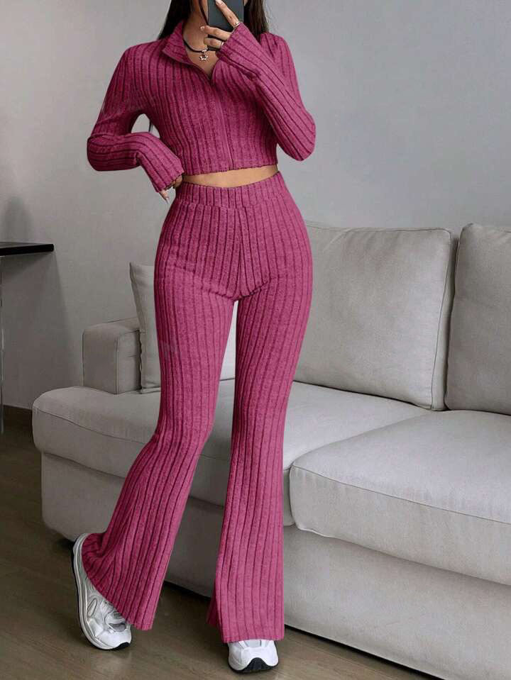 Modern knit set for ladies with cropped top and wide pants Chic and Style