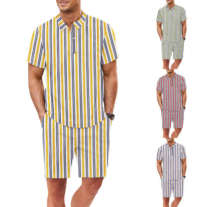 Ensemble pour hommes composé d'une blouse à manches courtes et de shorts avec un design rayé Chic und Stil