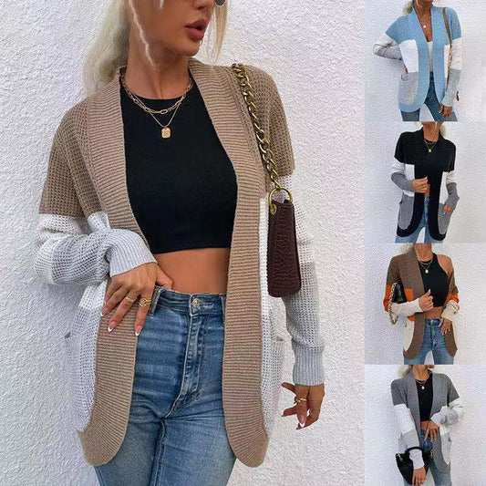 Cardigan en grosse maille pour femmes avec une silhouette décontractée et des poches pratiques Chic und Stil