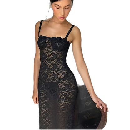Robe maxi en dentelle pour dames avec une coupe séduisante et de fines bretelles Chic und Stil