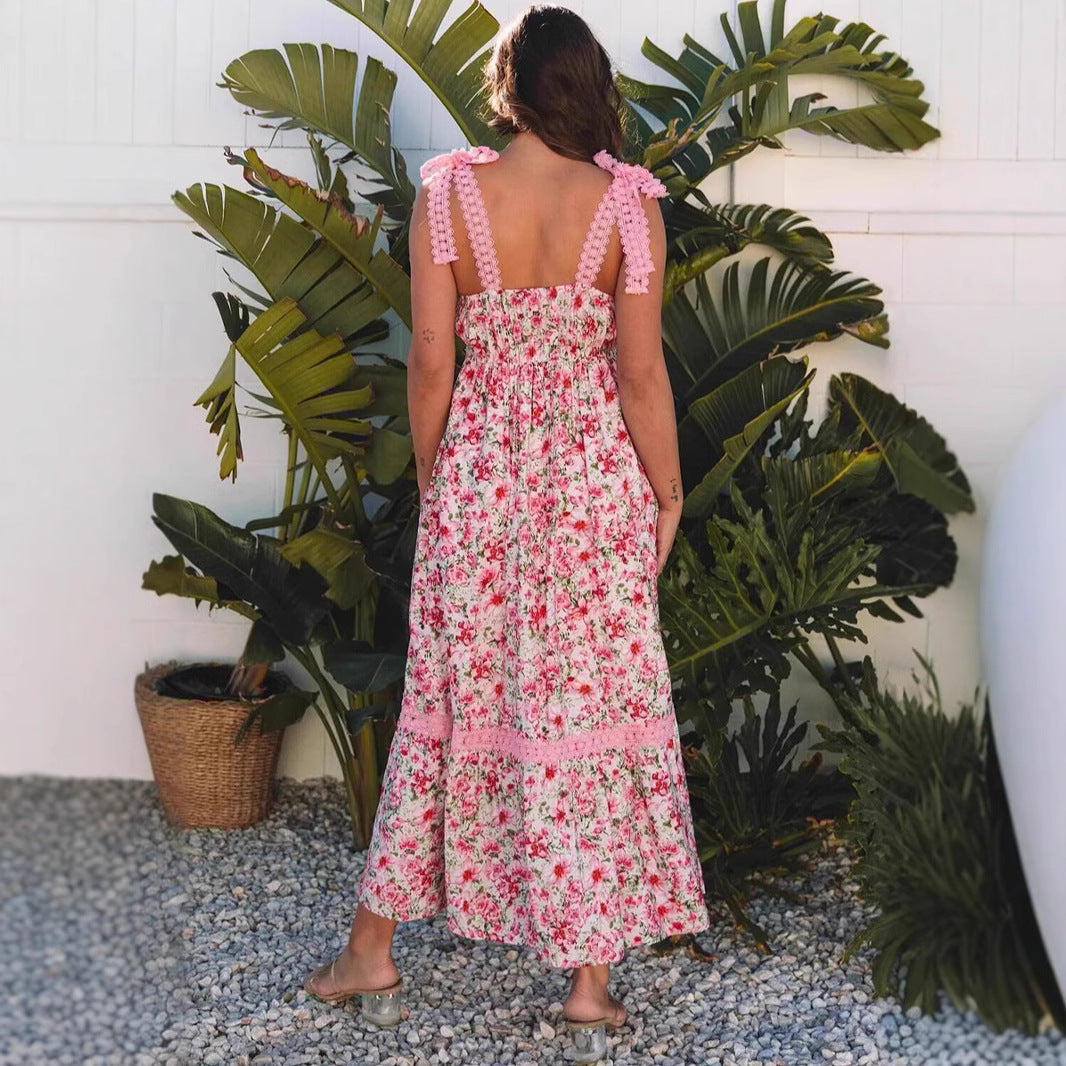 Robe maxi femme avec motifs floraux et empiècement en dentelle ludique Chic und Stil