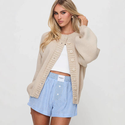 Dames confortable cardigan en tricot avec des détails de bouton décoratifs et des manches volumineuses Chic und Stil