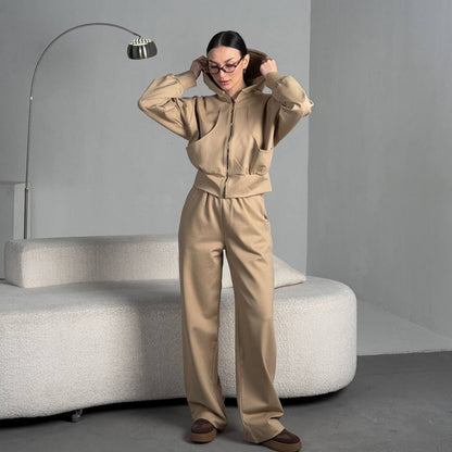 Dames coupe aversée veste à capuche avec fermeture éclair et poches Chic und Stil