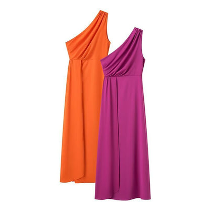 Robe maxi pour femmes avec design de manches asymétriques et drapé élégant Chic und Stil