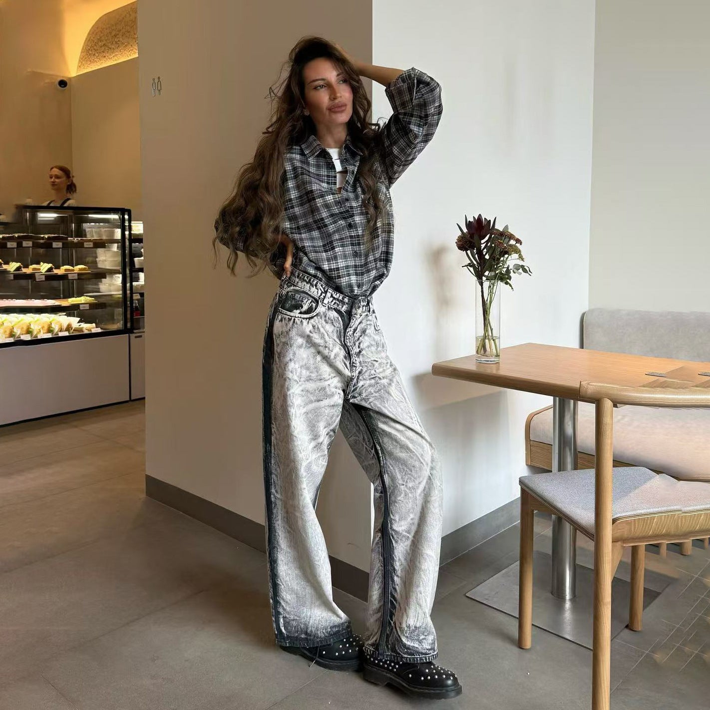 Baggy Jeans for women with a unique bicolored design Chic and Style