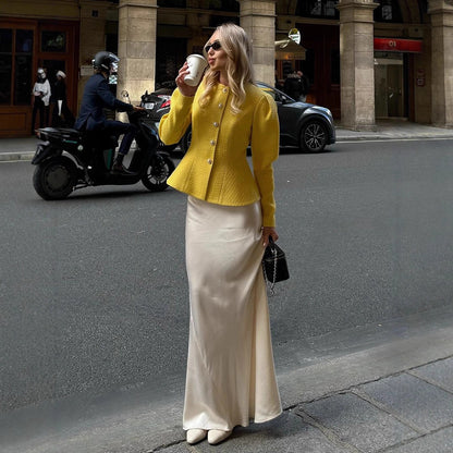 Dames Élégante Veste Cintrée avec Détail de Bouton Chic und Stil