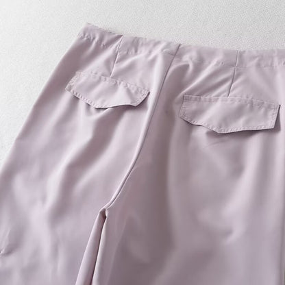 Comfortable cargo pants for women with adjustable waist and functional pockets Chic and Style