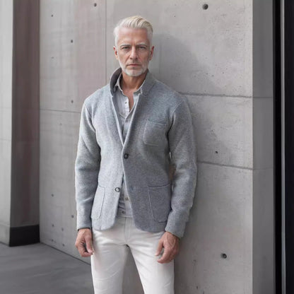 Modern knit coat for men with a comfortable collar and practical pockets Chic and Style