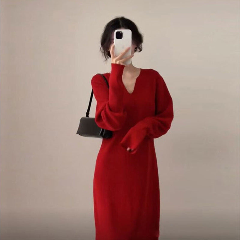 Robe en tricot pour femmes avec décolleté en V profond et structure spécialement conçue Chic und Stil