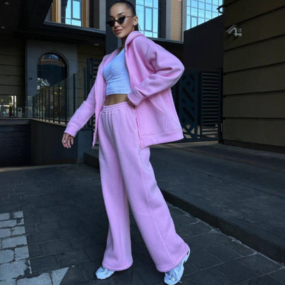 Women's sporty hoodie set with a loose fit and comfortable jogger pants Chic und Stil