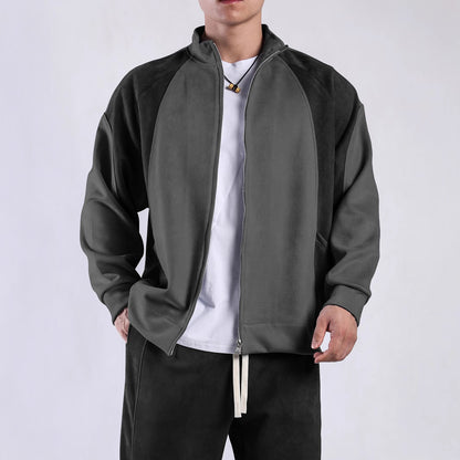 Women's sports jacket with stylish color accents and practical pockets Chic and Style