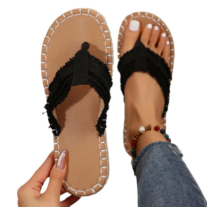 Sandales pour femmes avec design tressé et semelle anti-dérapante Chic und Stil