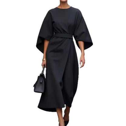 Robe maxi femme avec des manches volumineuses et une ceinture élégante Chic und Stil