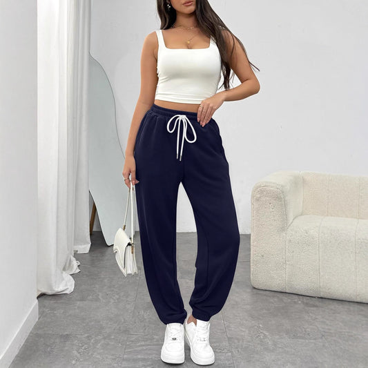 Comfortable sports pants for women with elastic waistband and drawstring Chic and Style