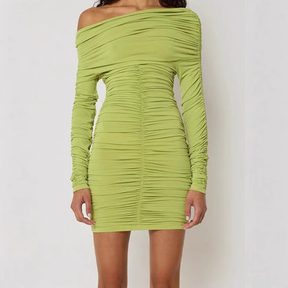 Robe mini ajustée pour femmes avec fronces Chic und Stil