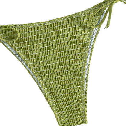 Chic und Stil Gathered Triangle Bikini Set for Women