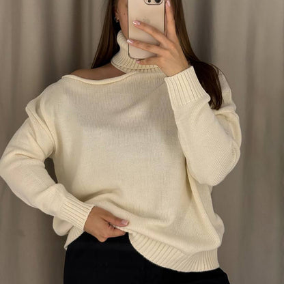 Pull oversized pour femmes avec encolure asymétrique et col haut Chic und Stil