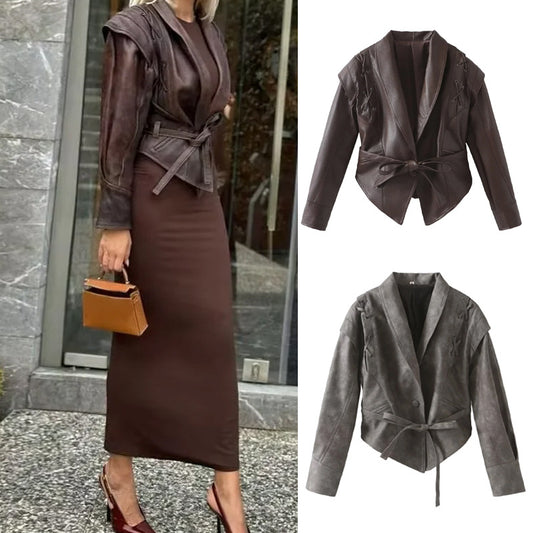 Blazer en simili cuir pour femmes au design moderne avec ceinture pratique Chic und Stil
