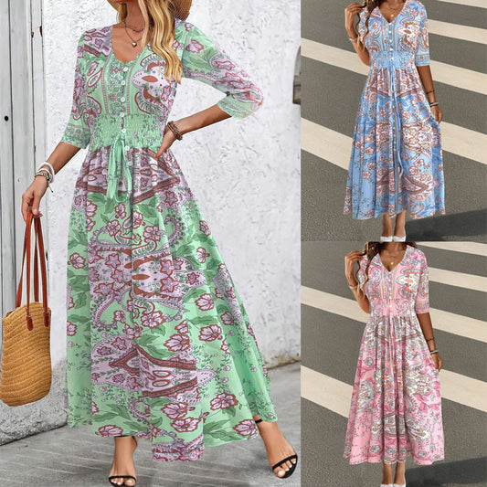Robe maxi pour dames avec motif floral en paisley et décolleté en V flatteur Chic und Stil