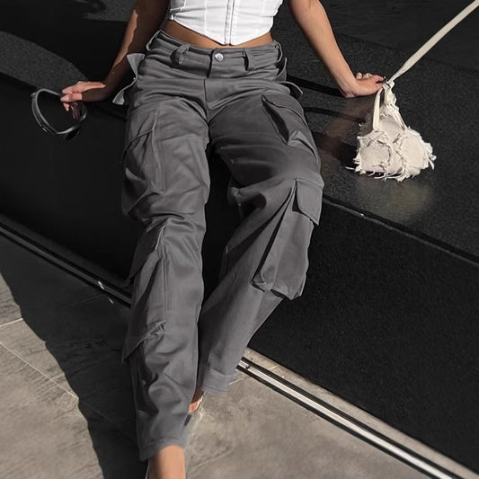 Pantalon cargo pour femmes à coupe large et poches fonctionnelles Chic und Stil