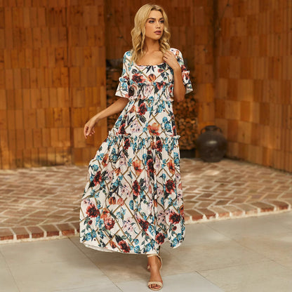 Robe maxi femme avec imprimé floral et smocks Chic und Stil
