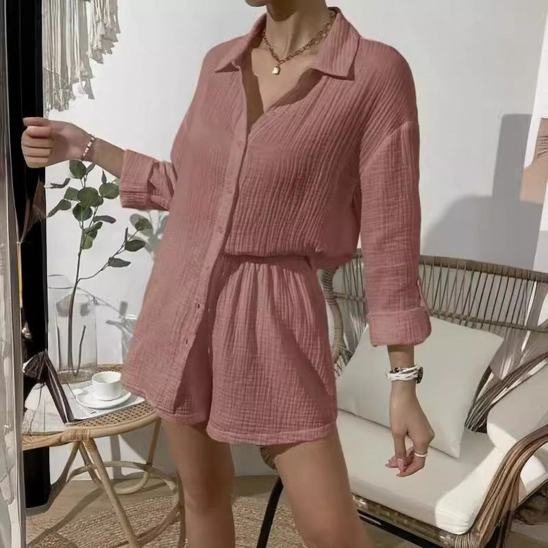 Ensemble haut à manches courtes et shorts léger pour dames Chic und Stil