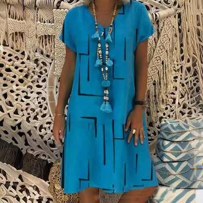 Robe tunique confortable pour femmes avec des motifs graphiques modernes Chic und Stil