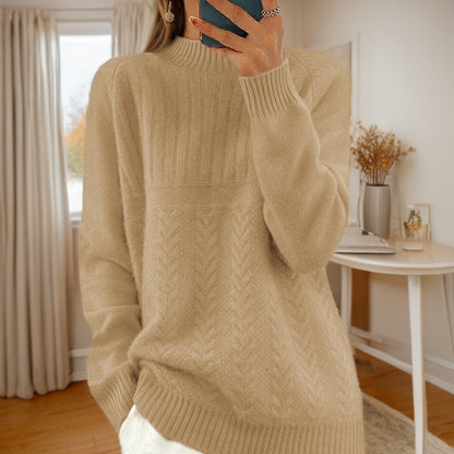 Pull en tricot pour femmes avec motif torsadé créatif et col montant Chic und Stil