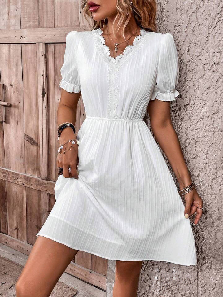 Robe mini plissée pour femmes Chic und Stil