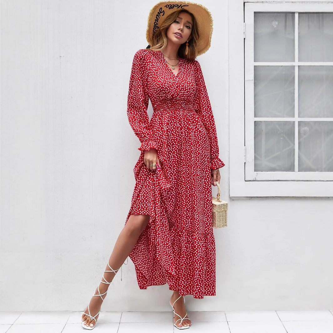 Robe midi femme avec des pois floraux et une jupe évasée Chic und Stil